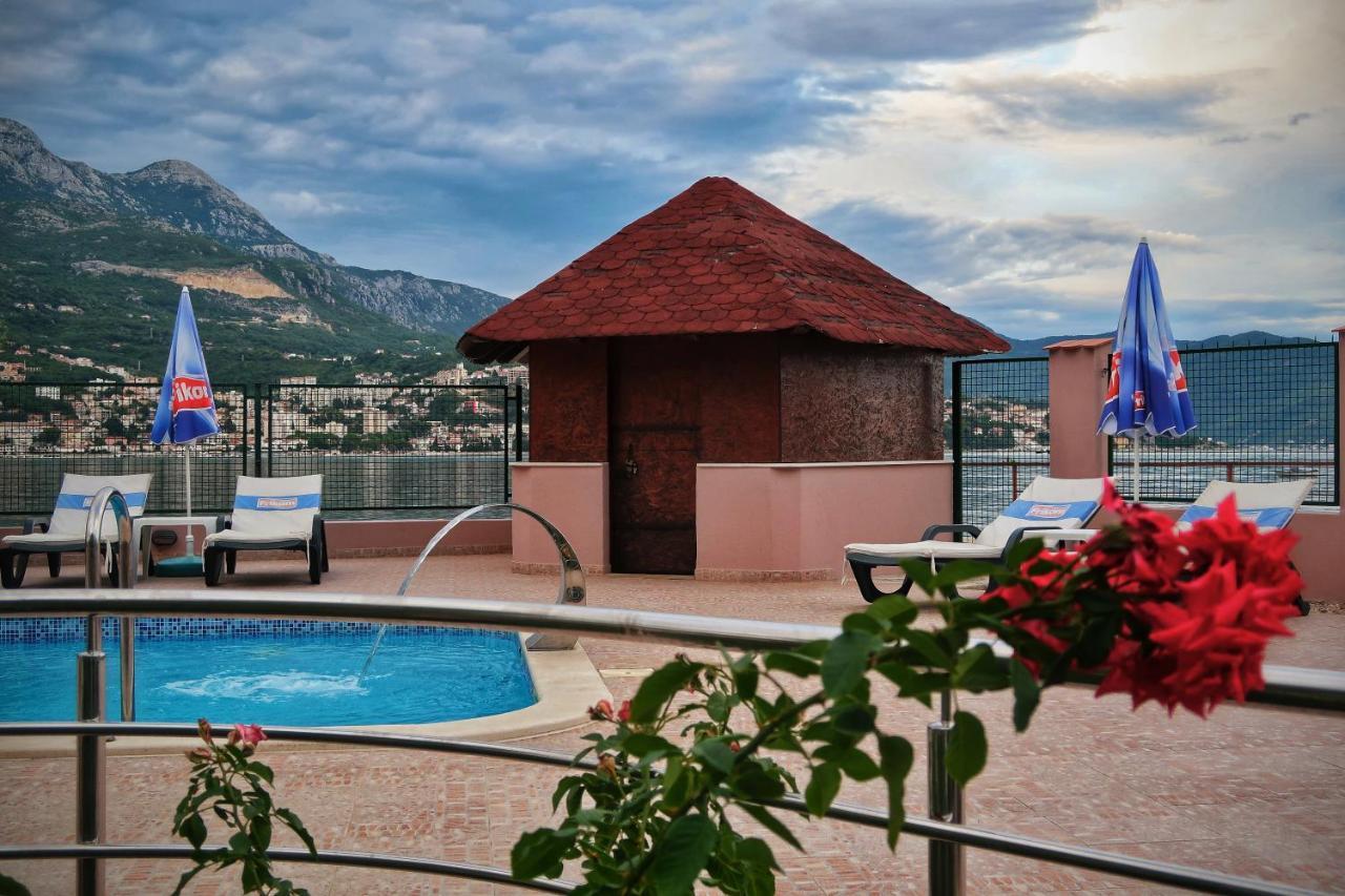 Apartments Maxi Katic Herceg Novi Eksteriør bilde