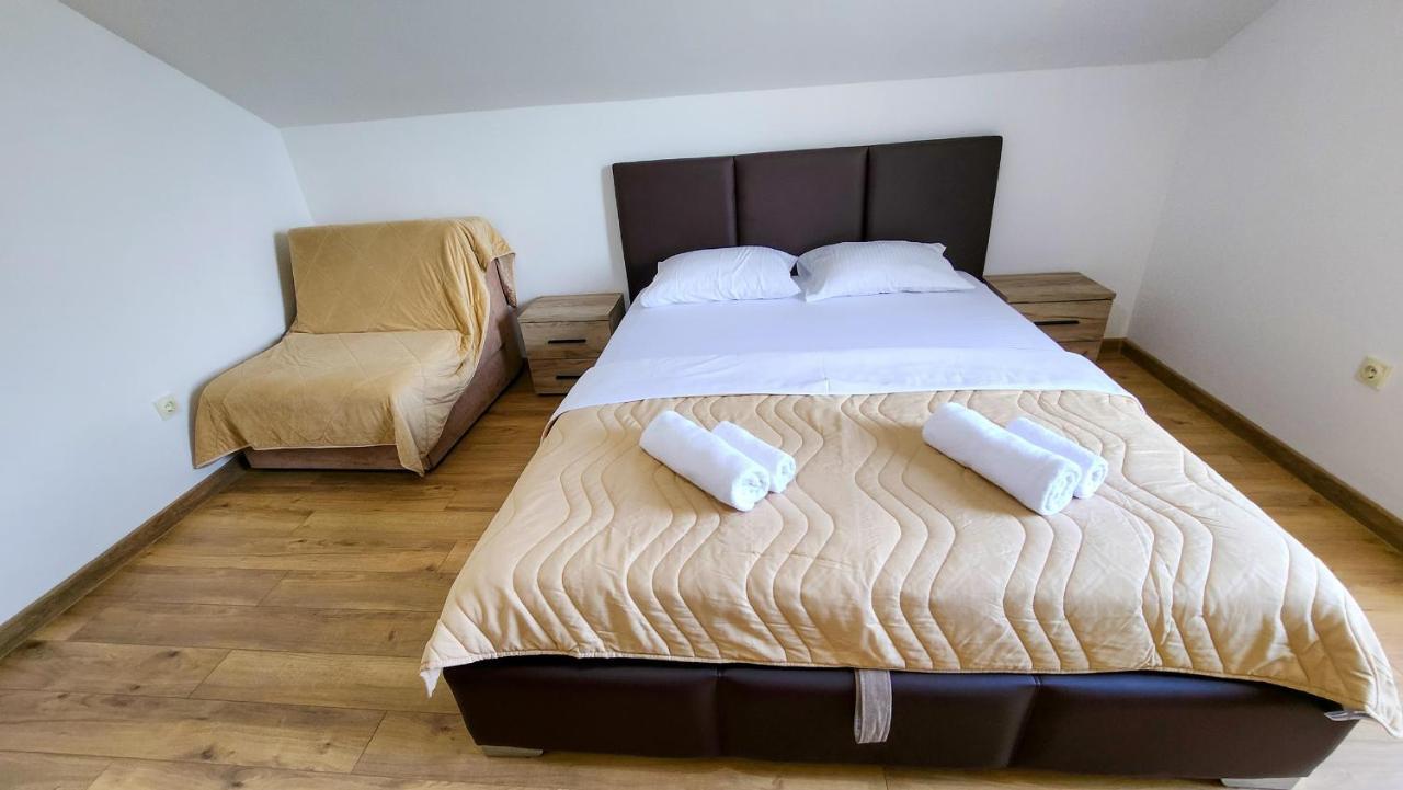 Apartments Maxi Katic Herceg Novi Eksteriør bilde