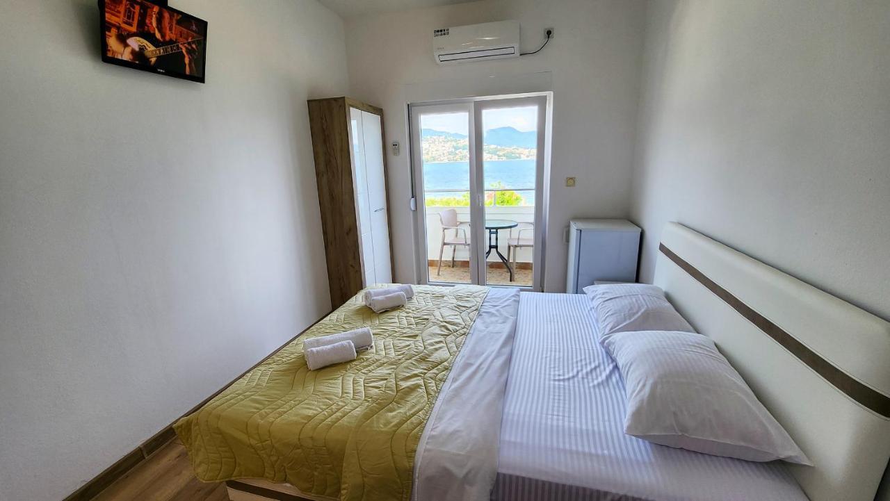 Apartments Maxi Katic Herceg Novi Eksteriør bilde