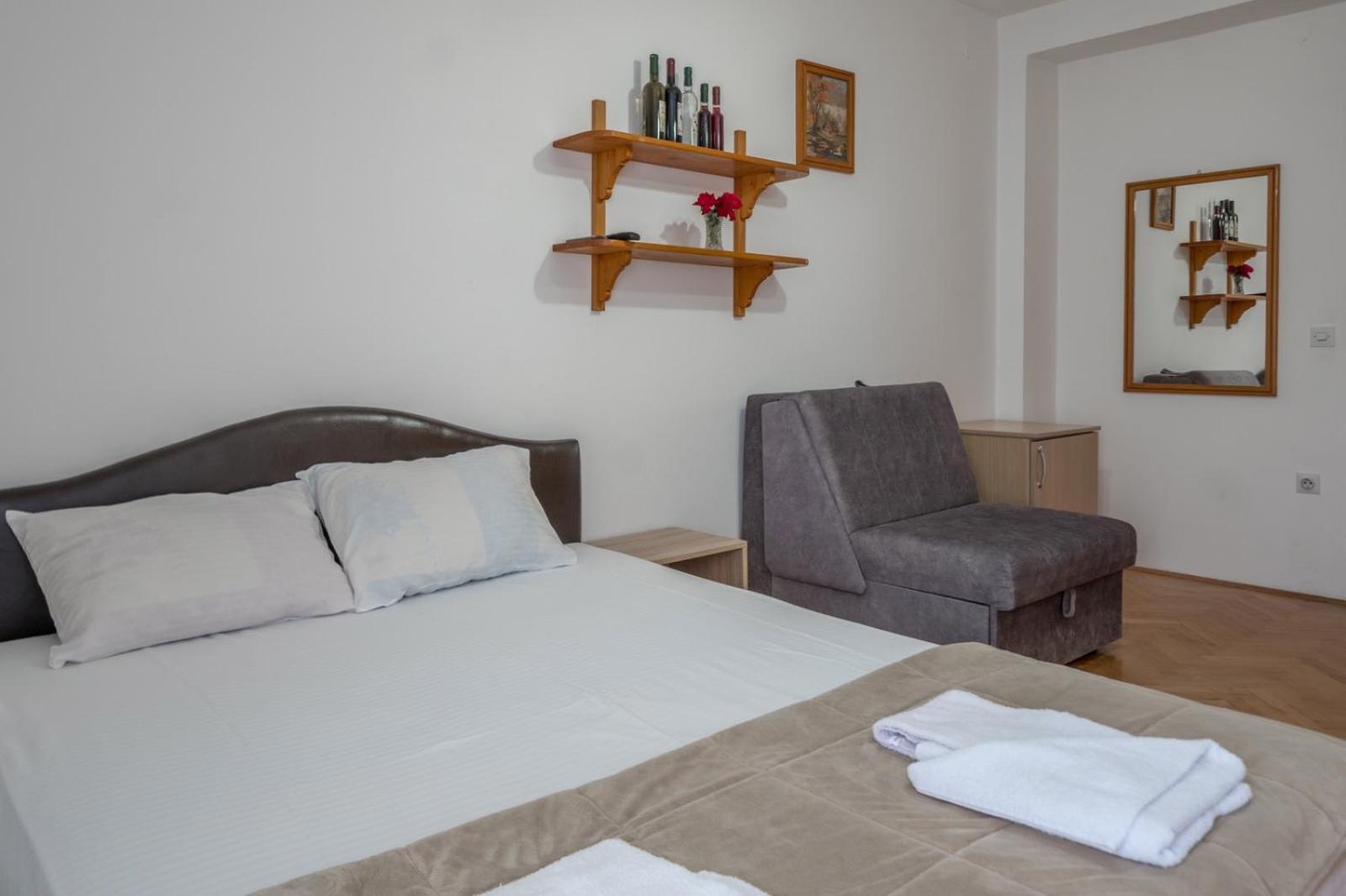 Apartments Maxi Katic Herceg Novi Rom bilde