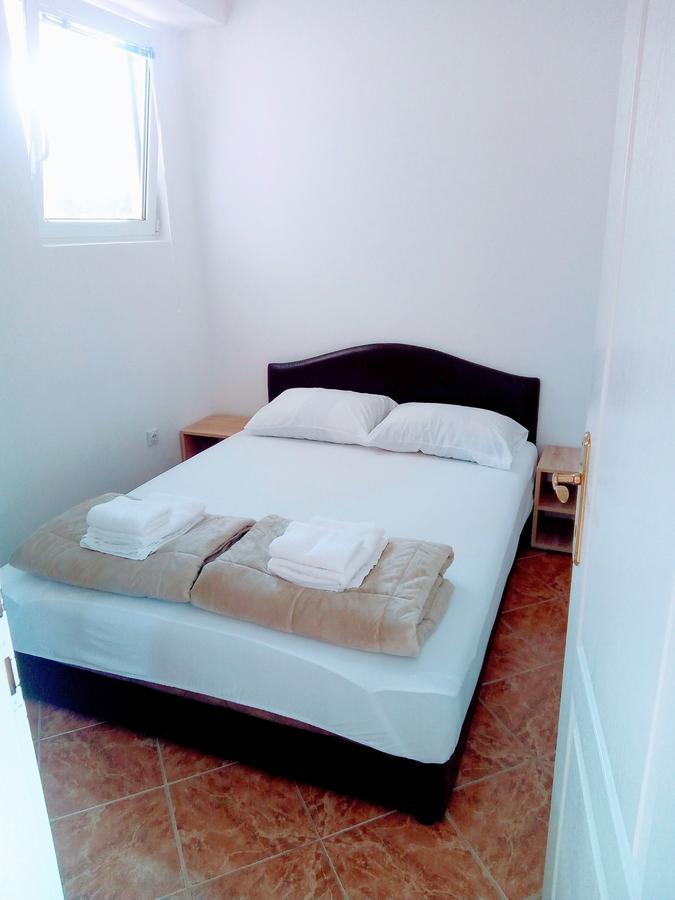 Apartments Maxi Katic Herceg Novi Eksteriør bilde