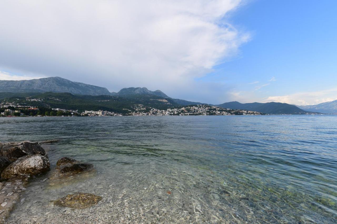 Apartments Maxi Katic Herceg Novi Eksteriør bilde