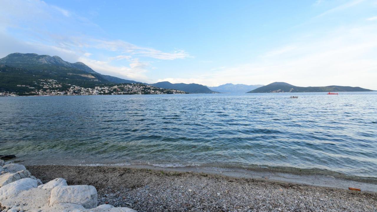 Apartments Maxi Katic Herceg Novi Eksteriør bilde