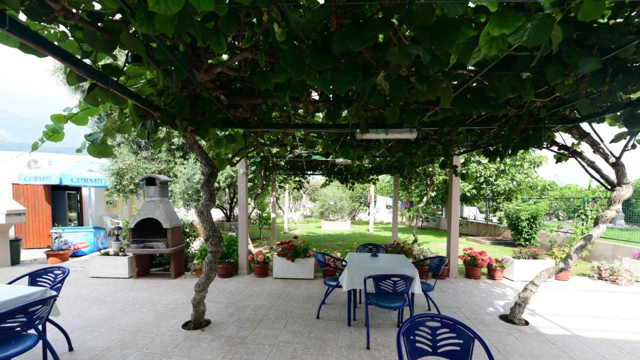 Apartments Maxi Katic Herceg Novi Eksteriør bilde